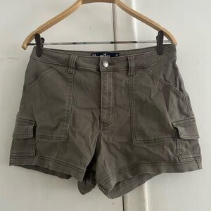 Hollister Green Cargo Shorts Utility Style